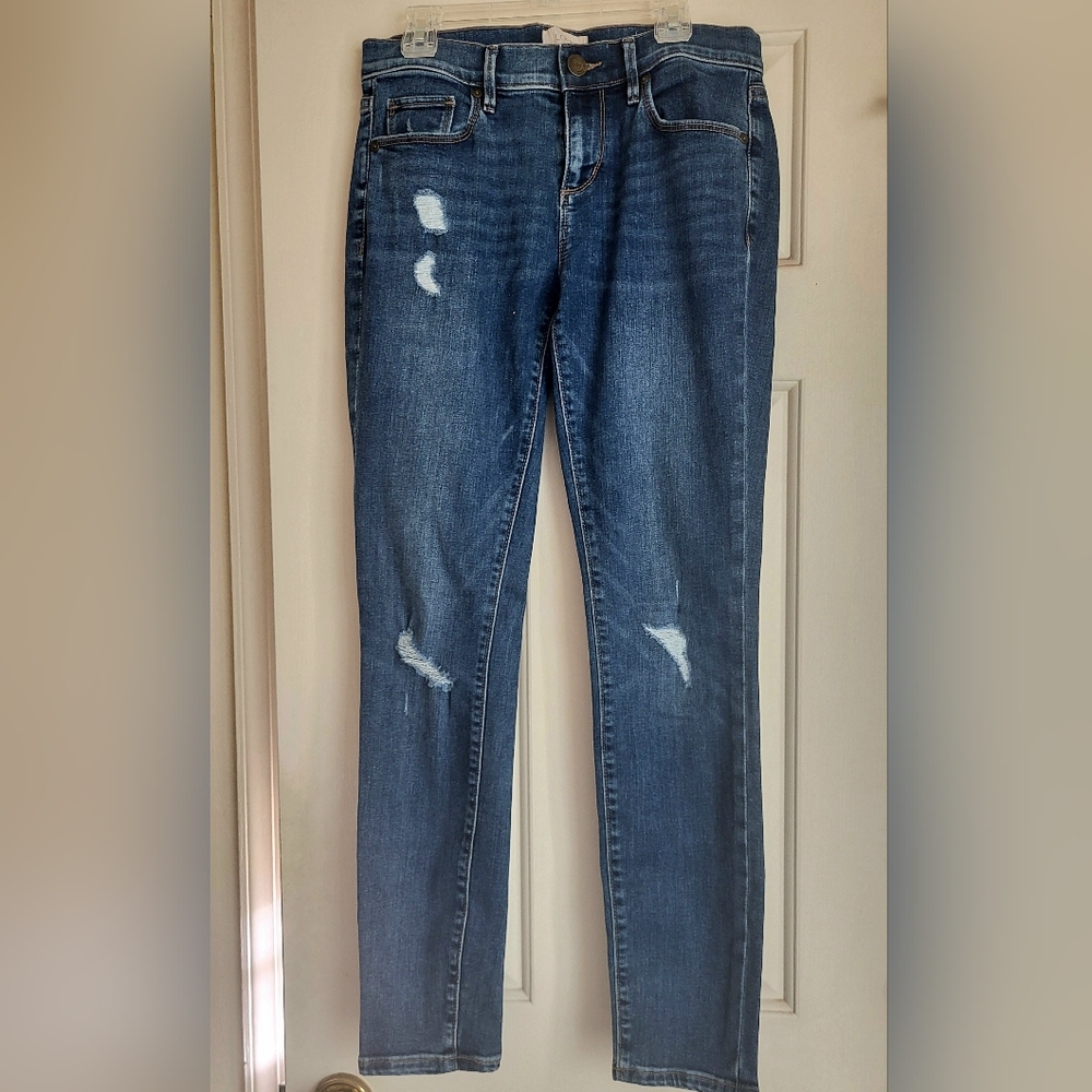 LOFT Distressed Modern Skinny Jeans NWOT